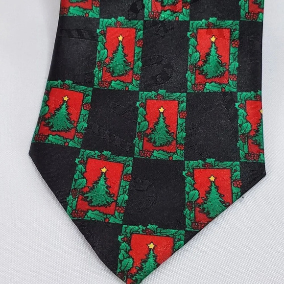 Yule Tie Greetings MMG Hallmark  Christmas Tree Tie Necktie Holiday Season - Picture 3 of 9